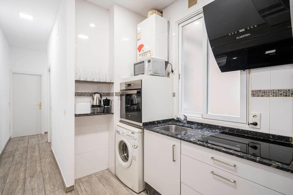 Tranquilo Apartamento En Principe Pio/Pza De Espana Flor Madrid Ngoại thất bức ảnh